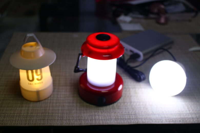 セリアで100円のledランタンが意外に便利すぎた 様々な種類から選んで比較してみる すずログ